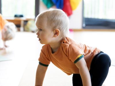 Yoga in der Kinderkrippe